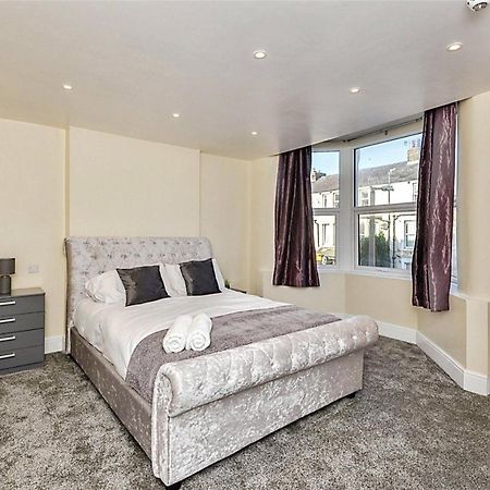 Beautiful Townhouse In Morecambe Exterior foto